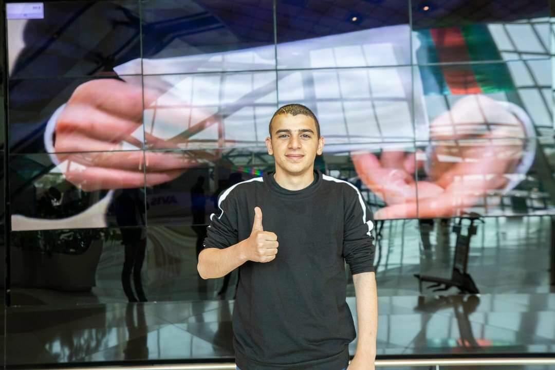 Пятеро участников Отечественной войны вернулись в Азербайджан после лечения в Турции