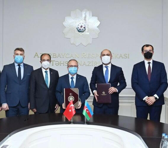 Минобразования Азербайджана и Фонд просвещения Турции подписали протокол о сотрудничестве