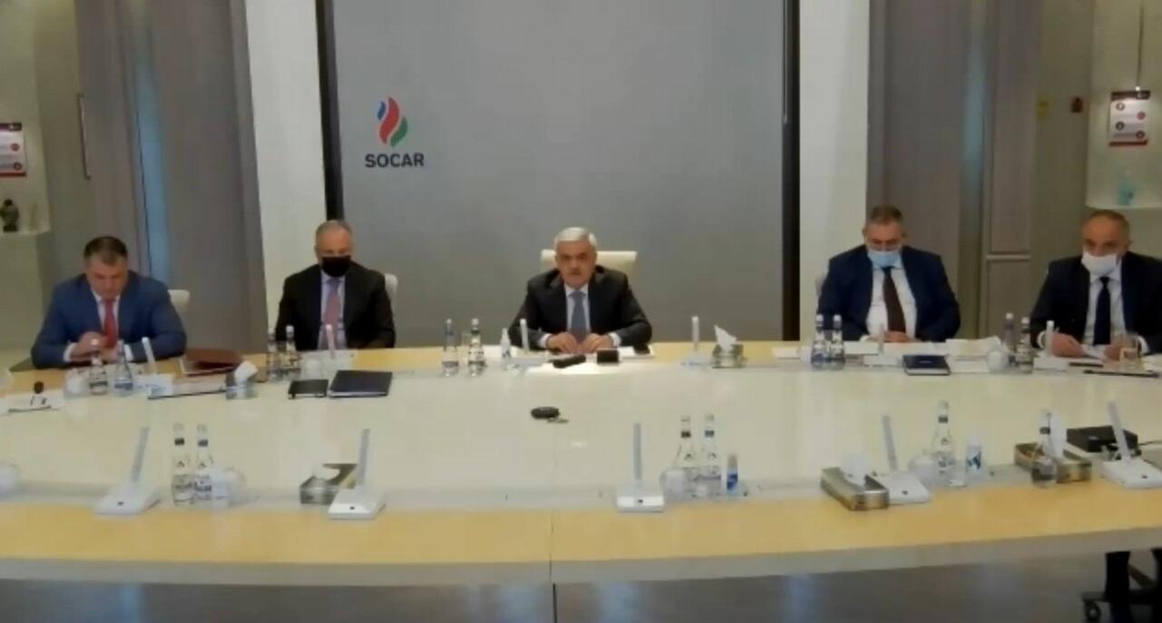 Обсуждена реализация финансового плана SOCAR на 2021 год