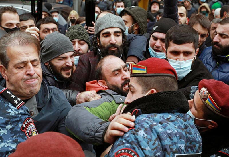 200 тел армянских солдат прячут в холодильниках по приказу Пашиняна
