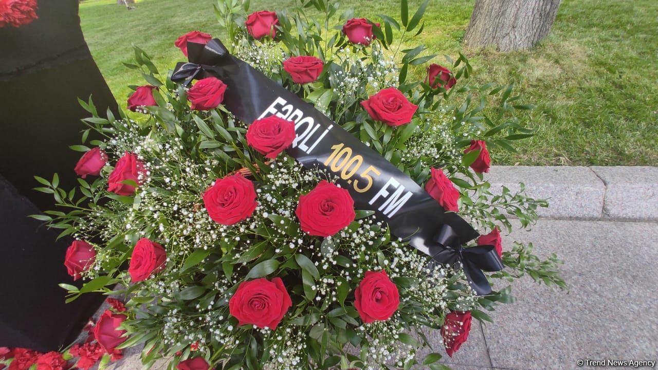 В Баку чтят память журналистов, погибших в результате подрыва на мине в Кельбаджаре