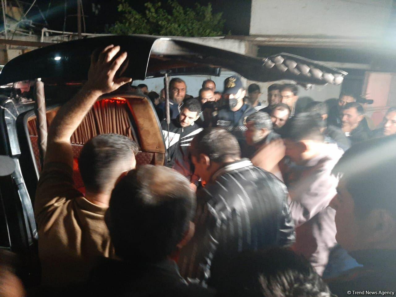 Тела журналистов, подорвавшихся на мине в Кельбаджаре, доставлены в Баку