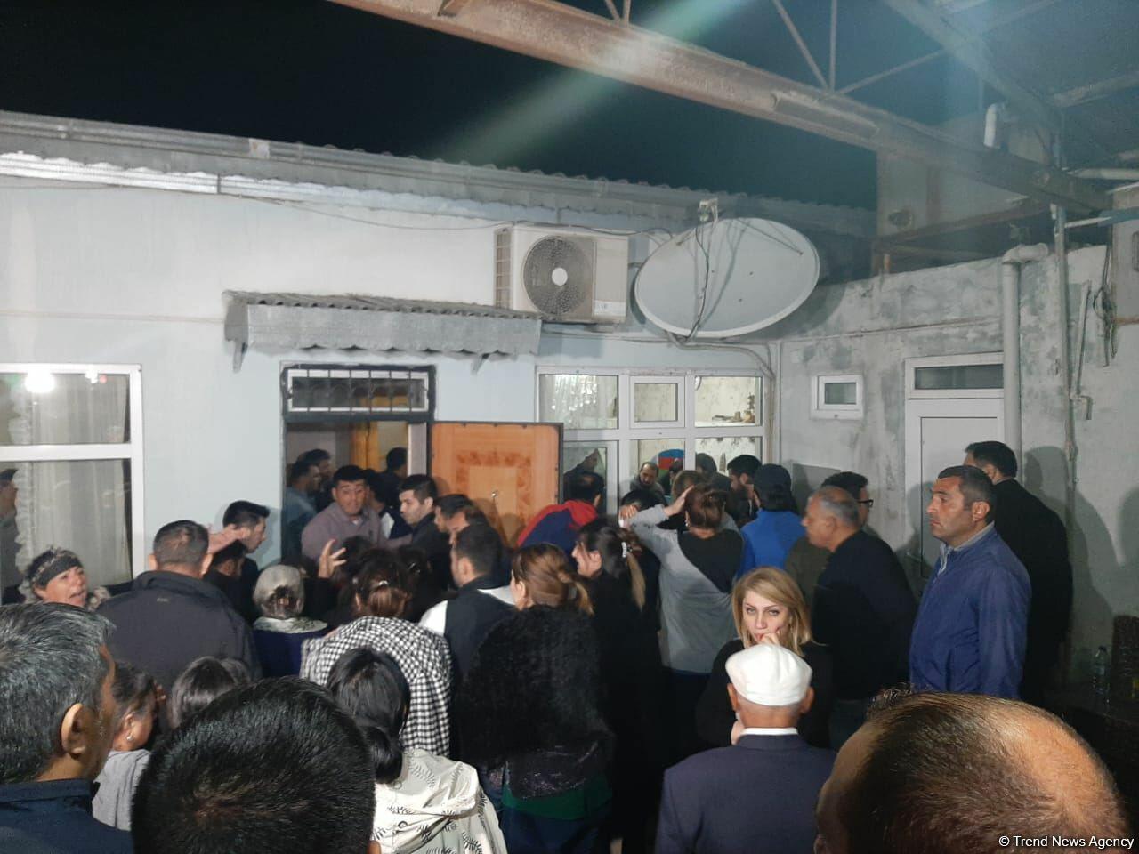 Тела журналистов, подорвавшихся на мине в Кельбаджаре, доставлены в Баку