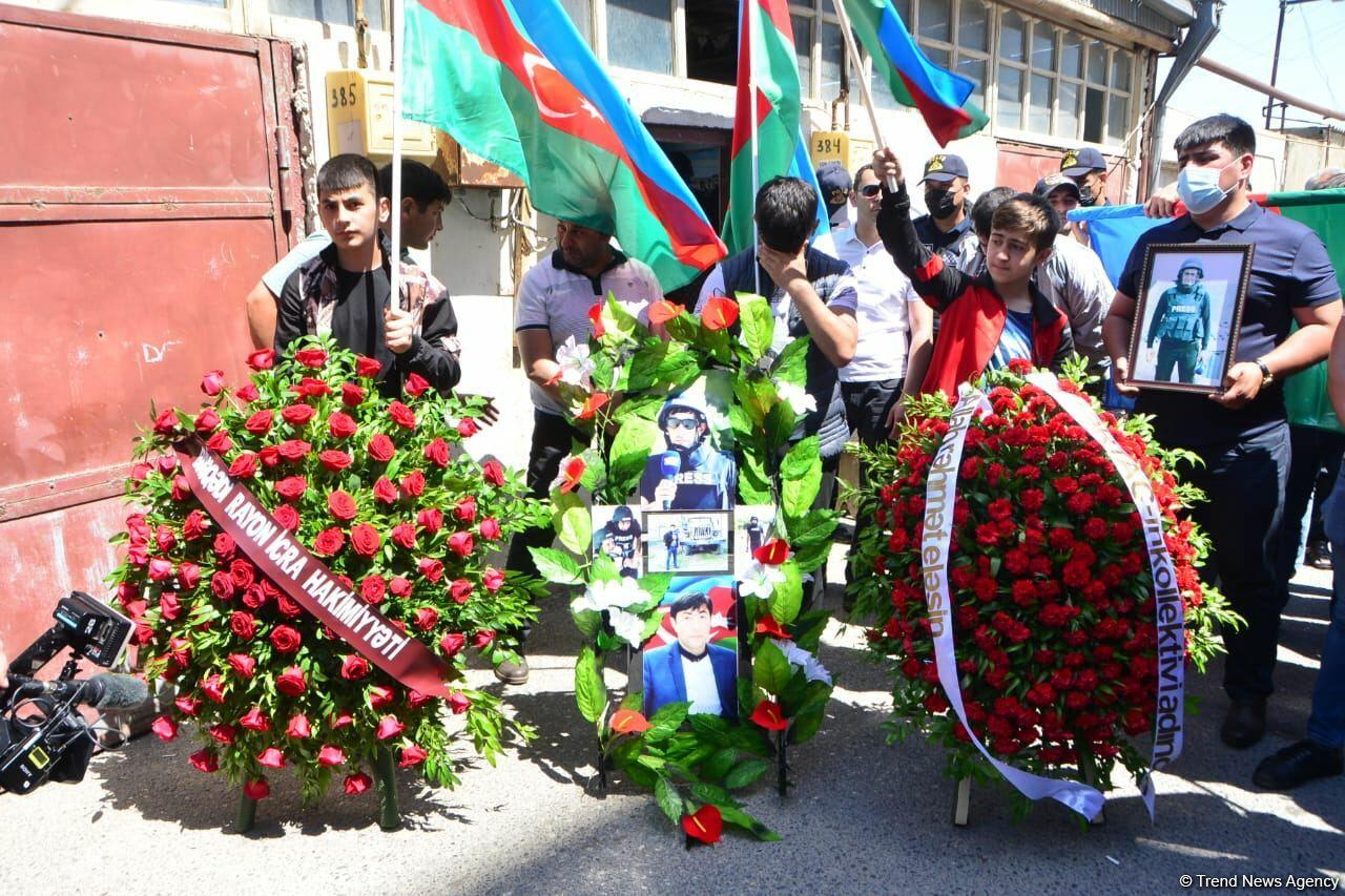 Şəhid jurnalist dəfn olunub