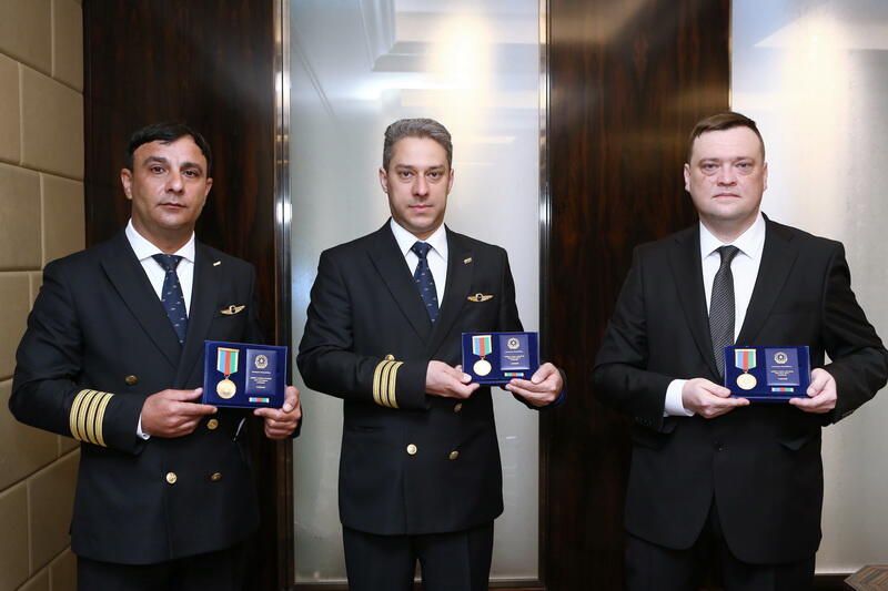 Сотрудники Silk Way West Airlines награждены по случаю профессионального праздника