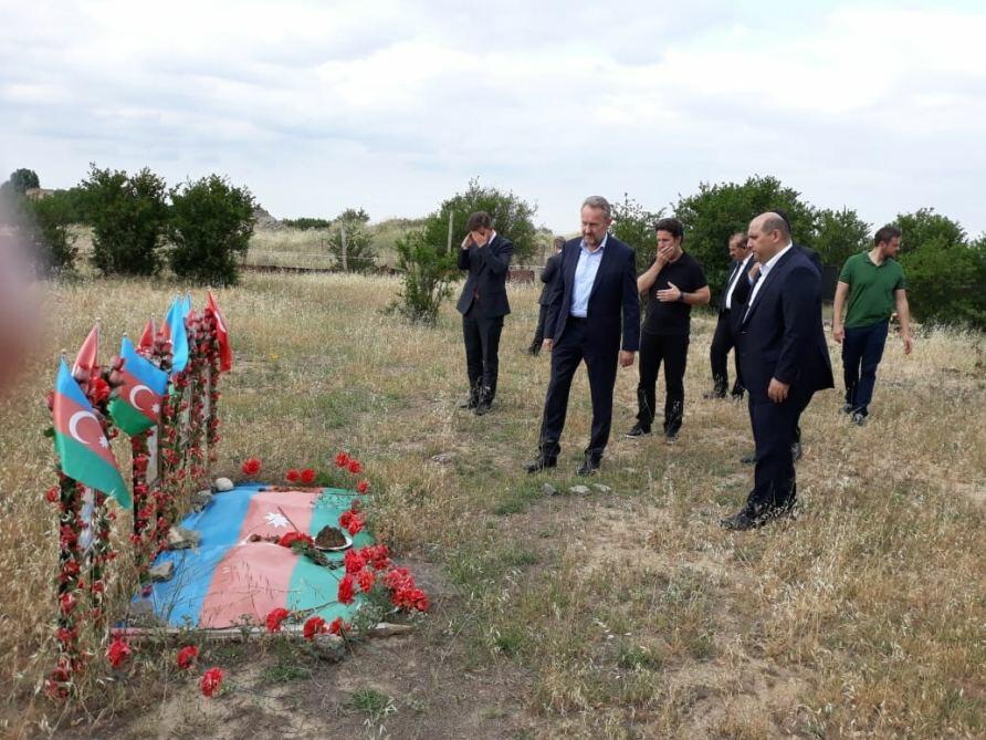 Делегация Боснии и Герцеговины увидела последствия армянского вандализма в Агдаме