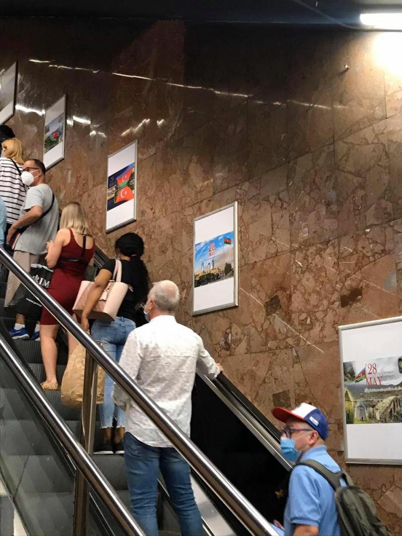 B метро Барселоны установлены билборды об Азербайджане