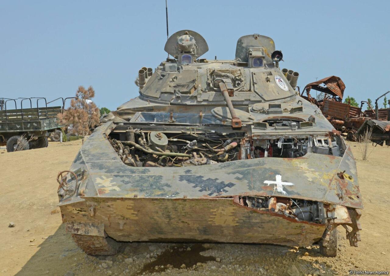 Мощь азербайджанской армии в Парке военных трофеев в Баку