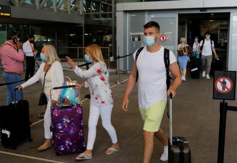 ЕС отменил ограничения на внутренние поездки для вакцинированных граждан