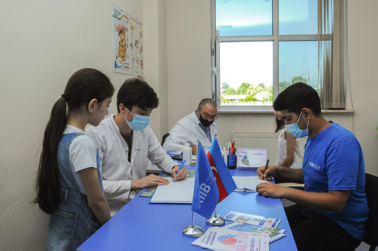 Regionlarda aztəminatlı və digər həssas kateqoriyalara aid ailələrdən olan uşaqlar arasında onkoloji müayinələr aparılır