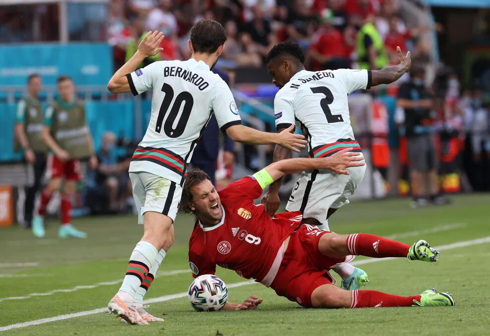 Сборная Португалии начинает Евро-2020 с крупной победы над венграми