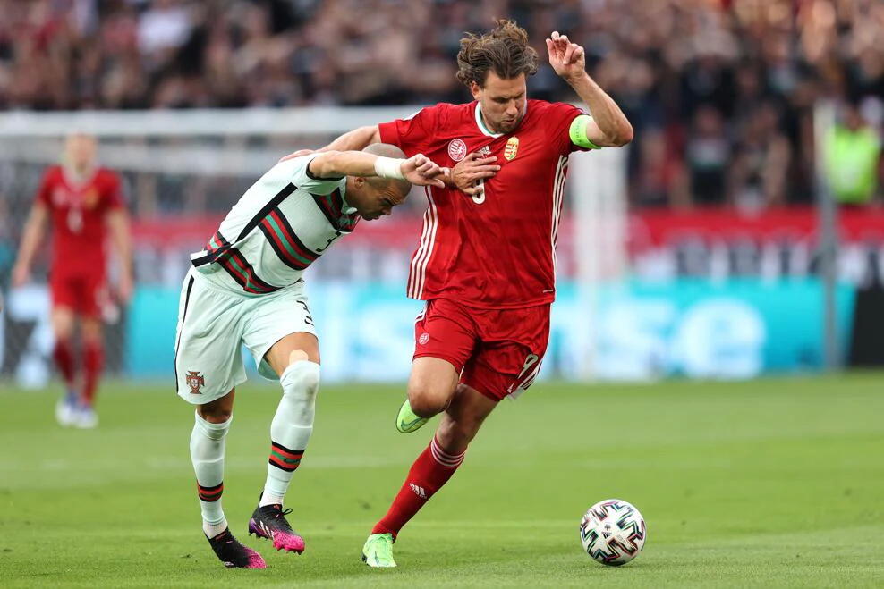 Сборная Португалии начинает Евро-2020 с крупной победы над венграми