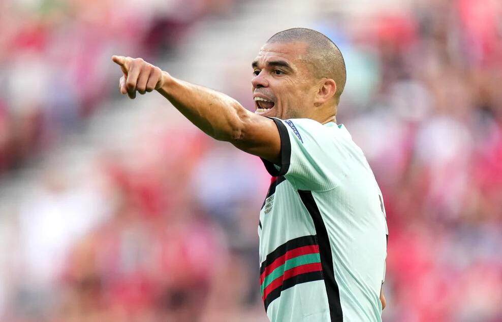 Сборная Португалии начинает Евро-2020 с крупной победы над венграми