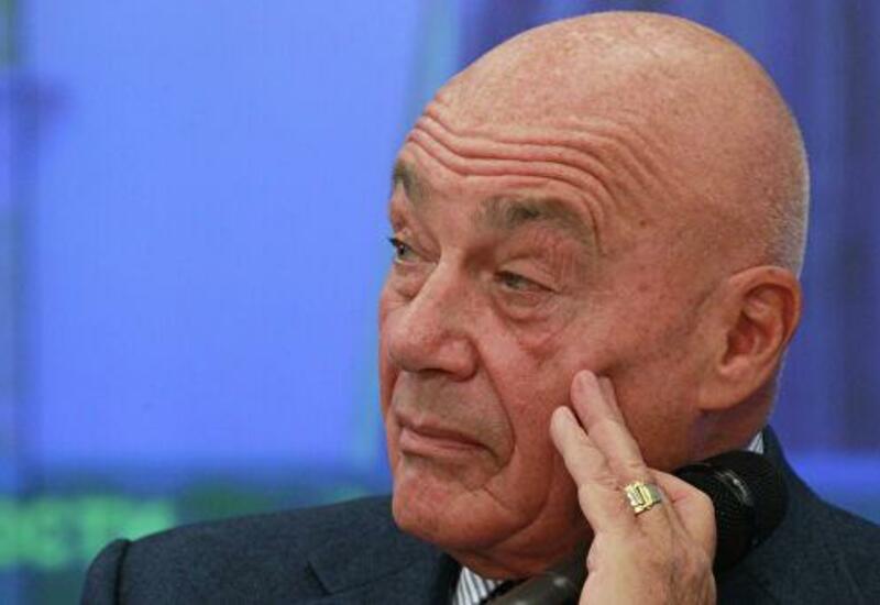 Дедушка по вызову: привычное соло "талантливого предателя" Познера