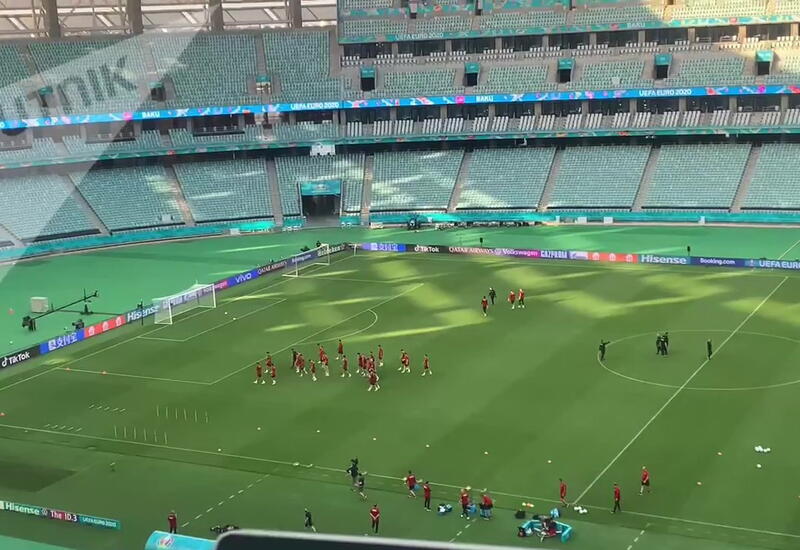 Футболисты сборной Турции провели первую тренировку в Баку