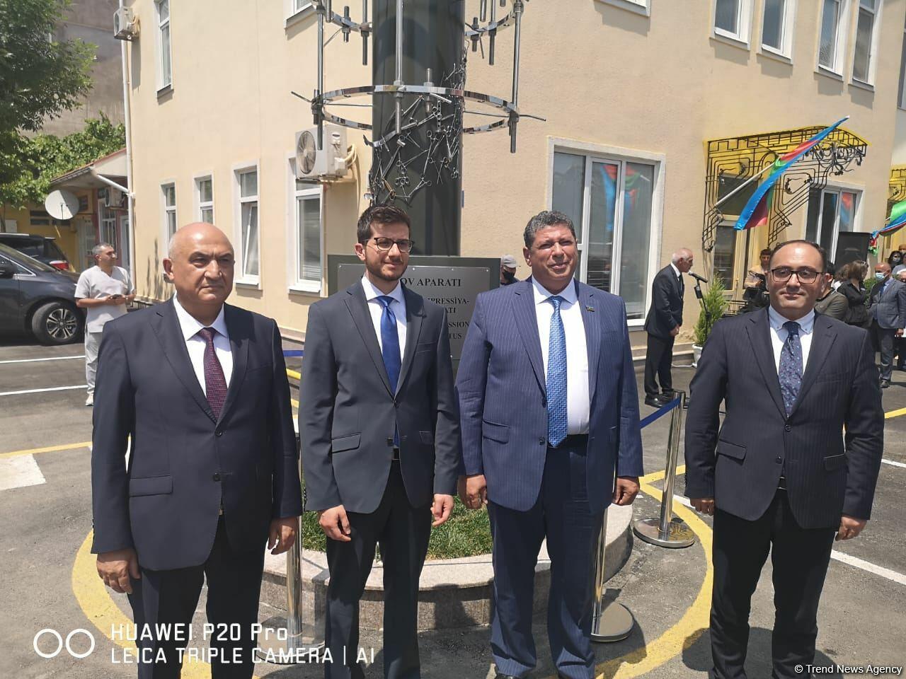 В Гусаре появилась инсталляция, посвященная аппарату Илизарова