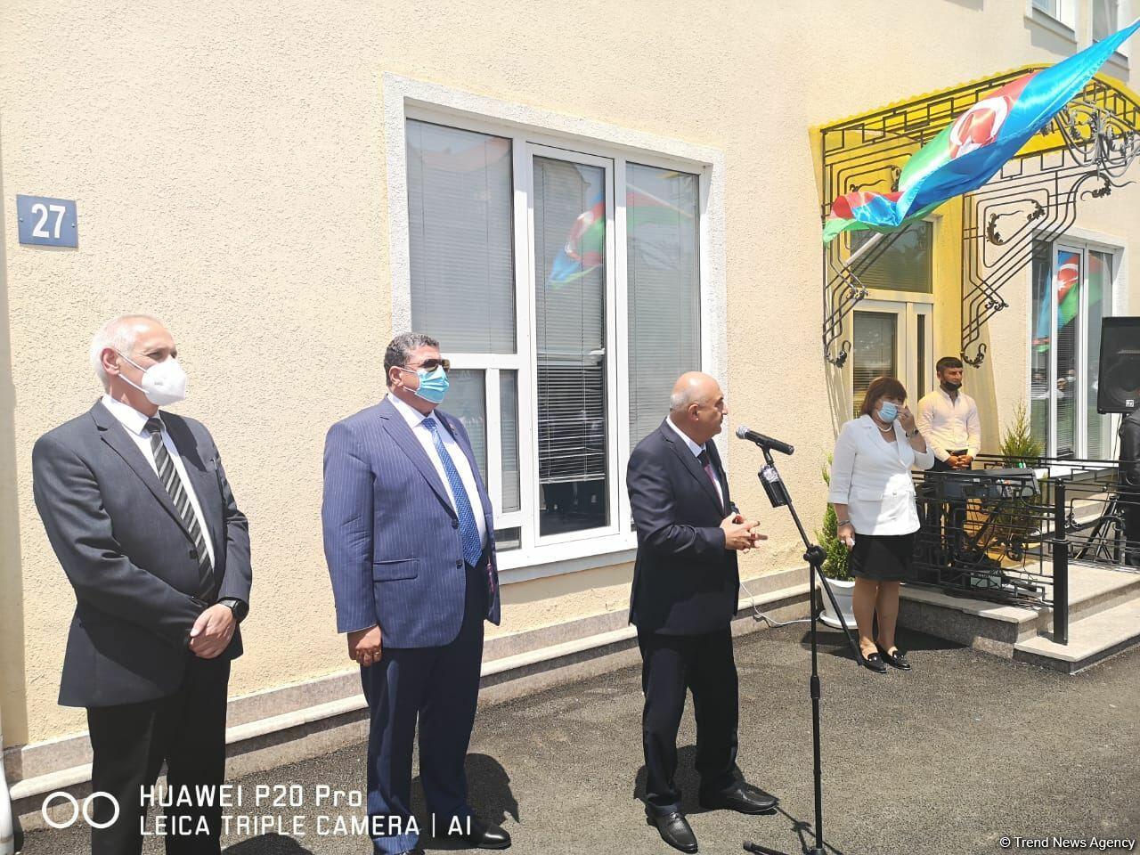 В Гусаре появилась инсталляция, посвященная аппарату Илизарова