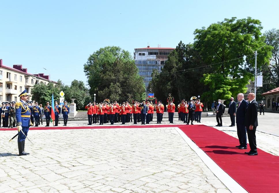 В Шуше прошла церемония официальной встречи Президента Турции Реджепа Тайипа Эрдогана