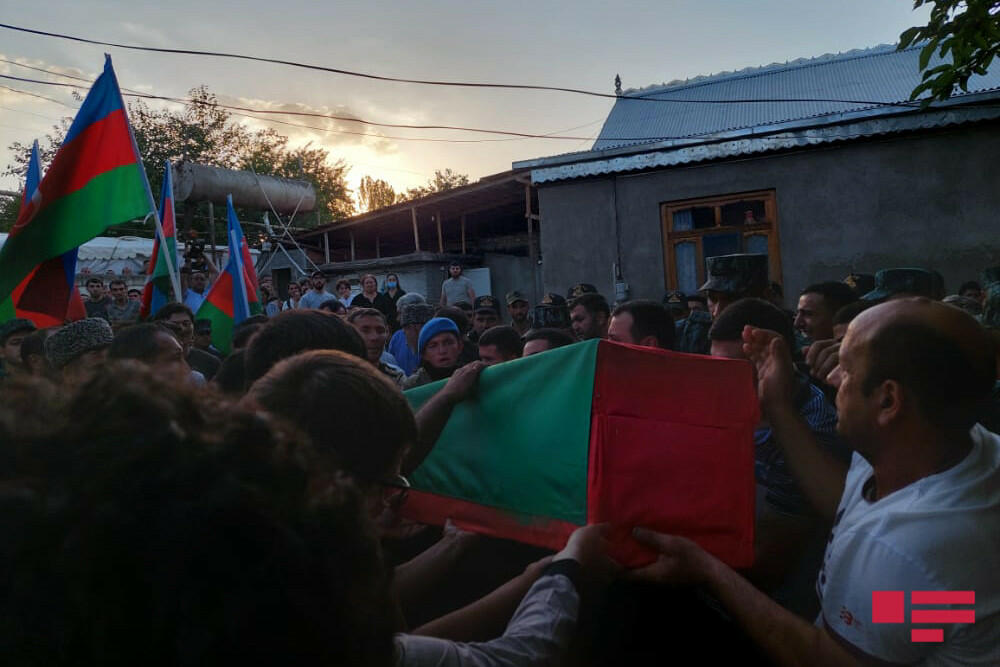 Военнослужащий, погибший в ДТП в Лачине, похоронен в Товузе