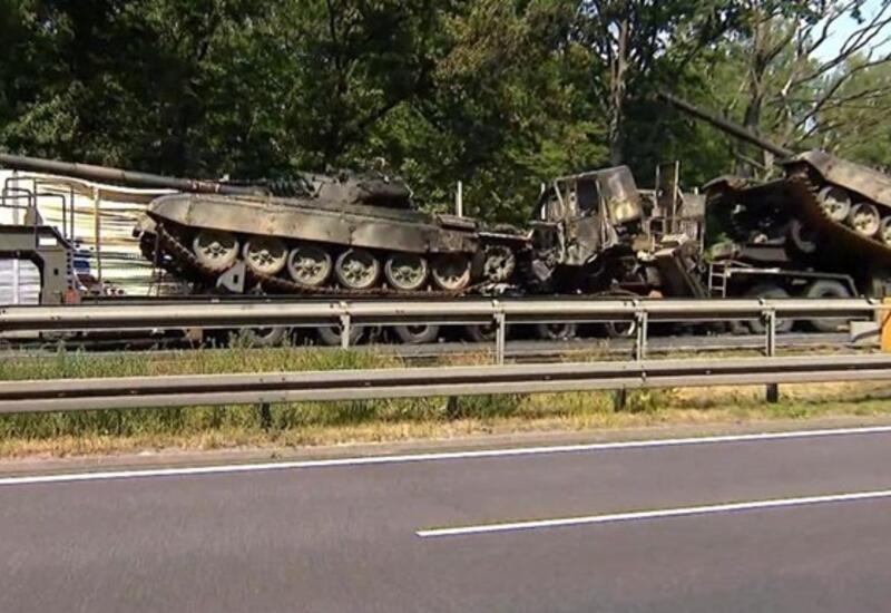 В Польше танки сгорели на дороге из-за ДТП
