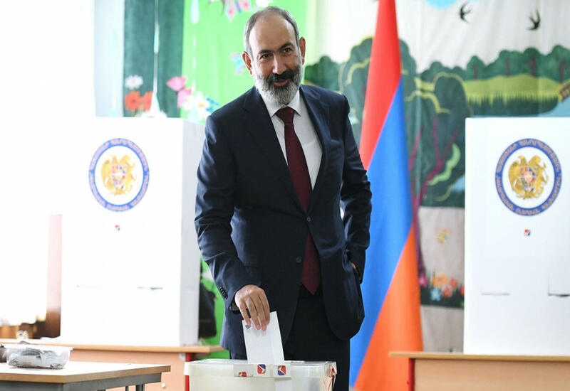 Пашинян поблагодарил Путина за поддержку Армении