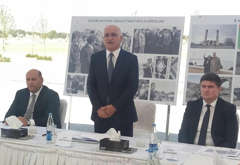Вице-премьер Азербайджана провел заседание в Агдаме