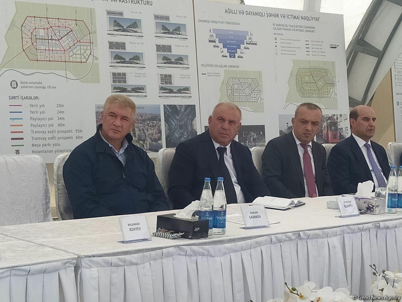 Вице-премьер Азербайджана провел заседание в Агдаме