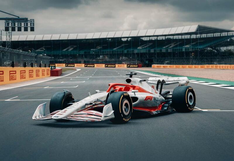 "Формула-1" представила новый болид на алкоголе