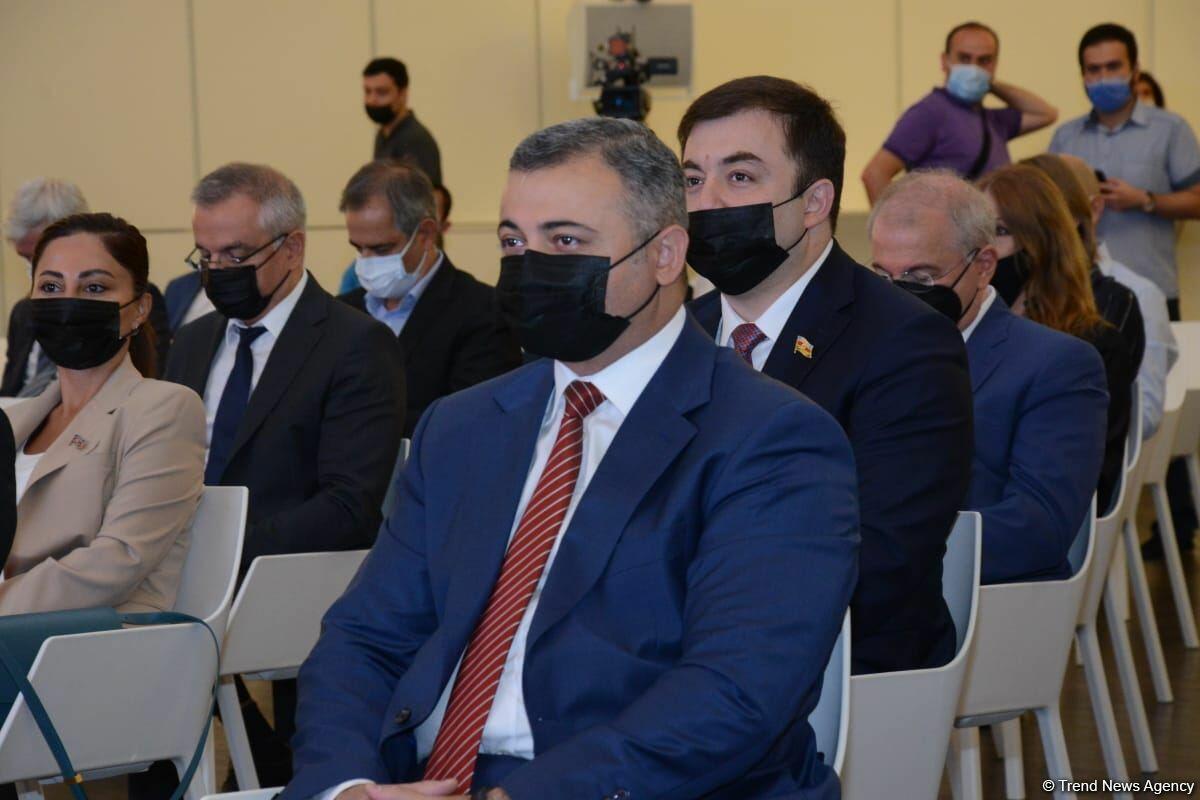 На мировой рынок политических и экономических новостей выходит новый амбициозный игрок