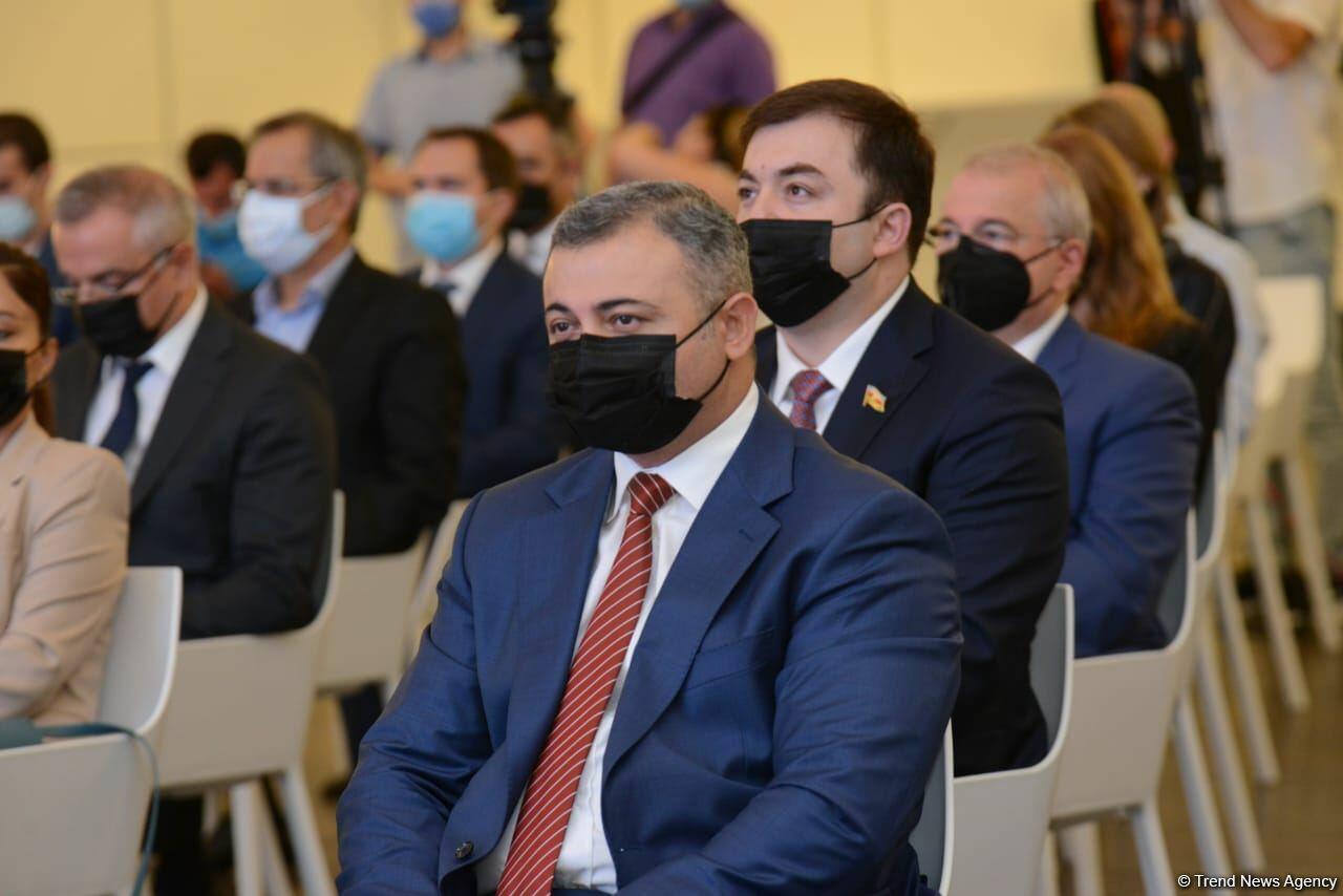 На мировой рынок политических и экономических новостей выходит новый амбициозный игрок