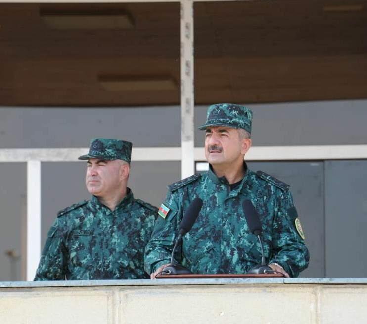 Группа военнослужащих, принимавших участие в Отечественной войне, уволена в запас