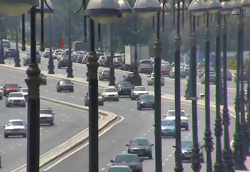 ДТП на крупном проспекте в Баку