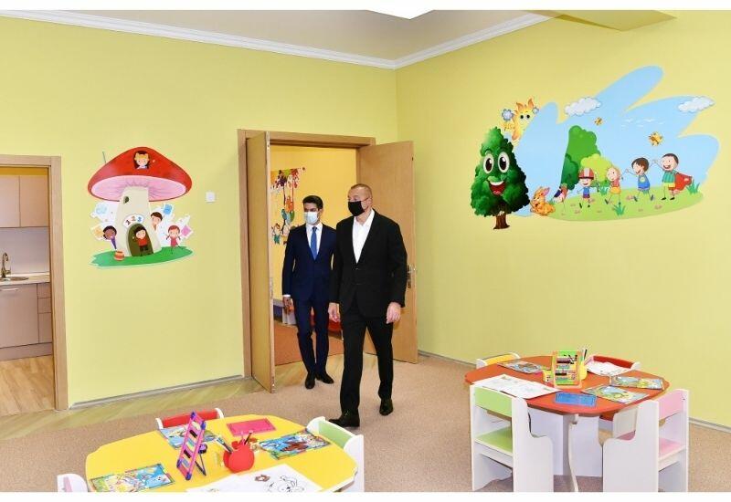 Президент Ильхам Алиев принял участие в сдаче в эксплуатацию детсада-яслей на 200 мест в Нафталане