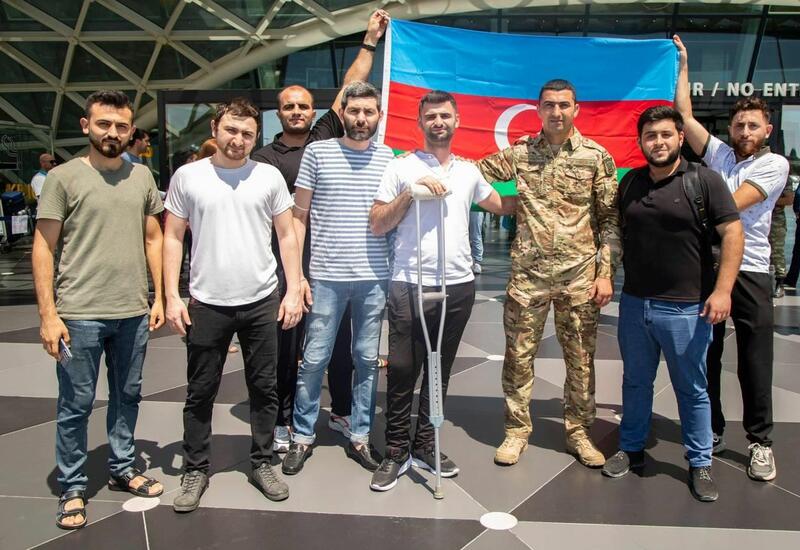 Из Турции на родину после лечения вернулись еще 6 участников войны