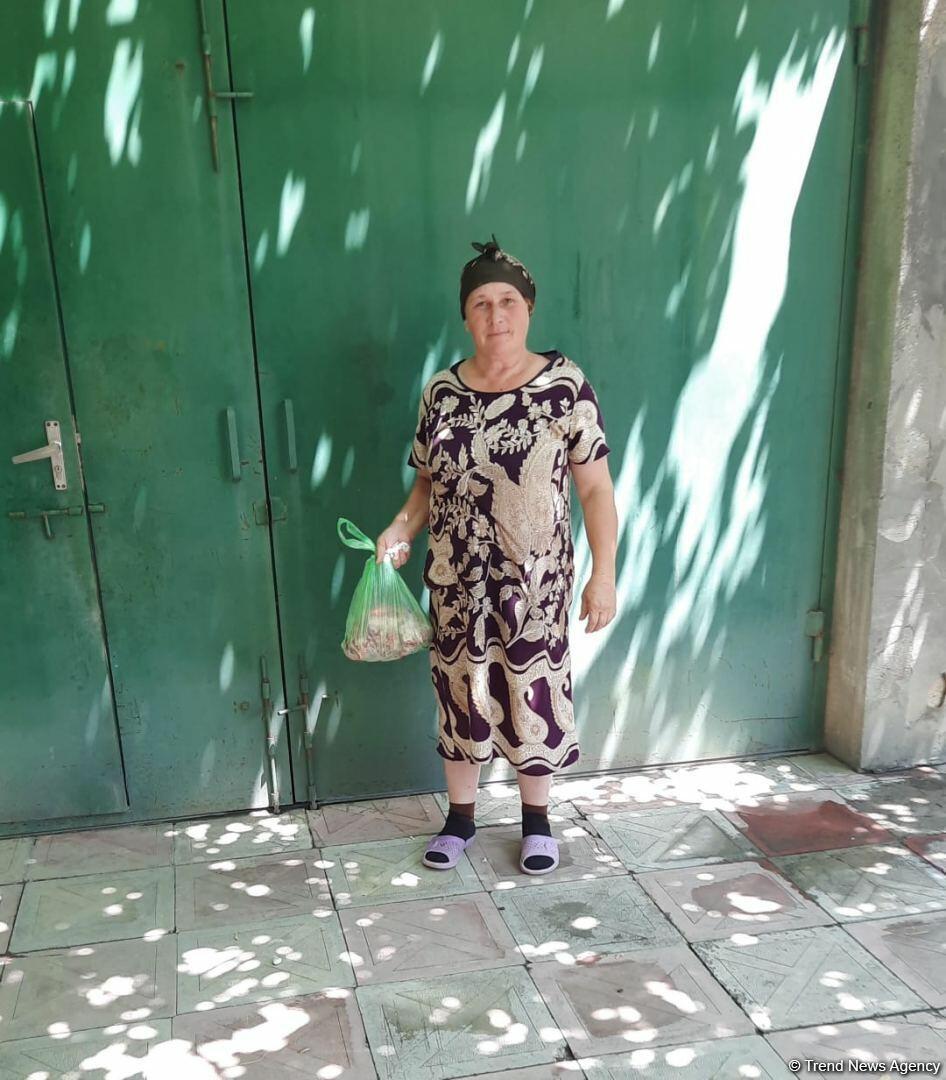 Deputat Sevil Mikayılovanın təşəbbüsü ilə Xudatda Qurban bayramı sovqatı paylanılıb