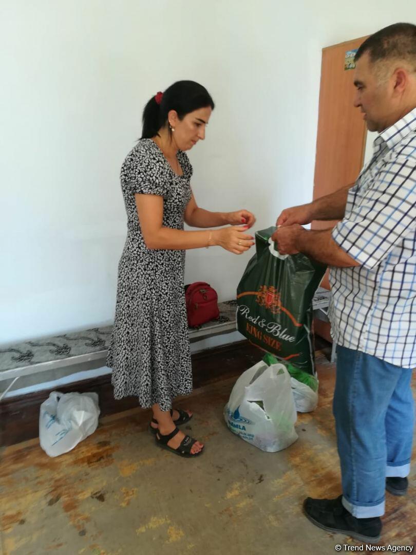 Deputat Sevil Mikayılovanın təşəbbüsü ilə Xudatda Qurban bayramı sovqatı paylanılıb