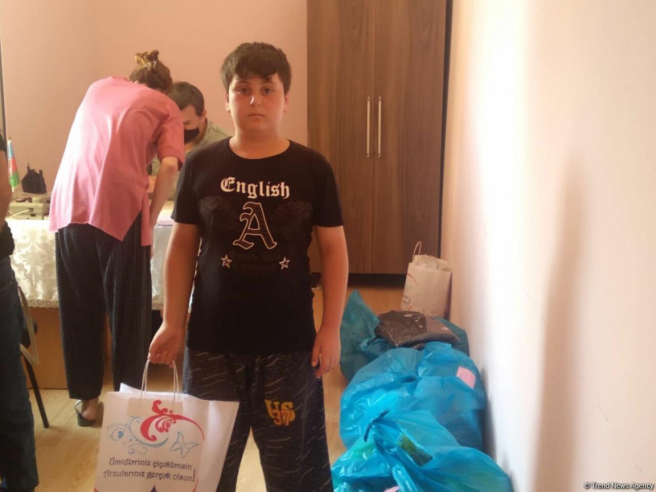 Deputat Sevil Mikayılovanın təşəbbüsü ilə Xudatda Qurban bayramı sovqatı paylanılıb