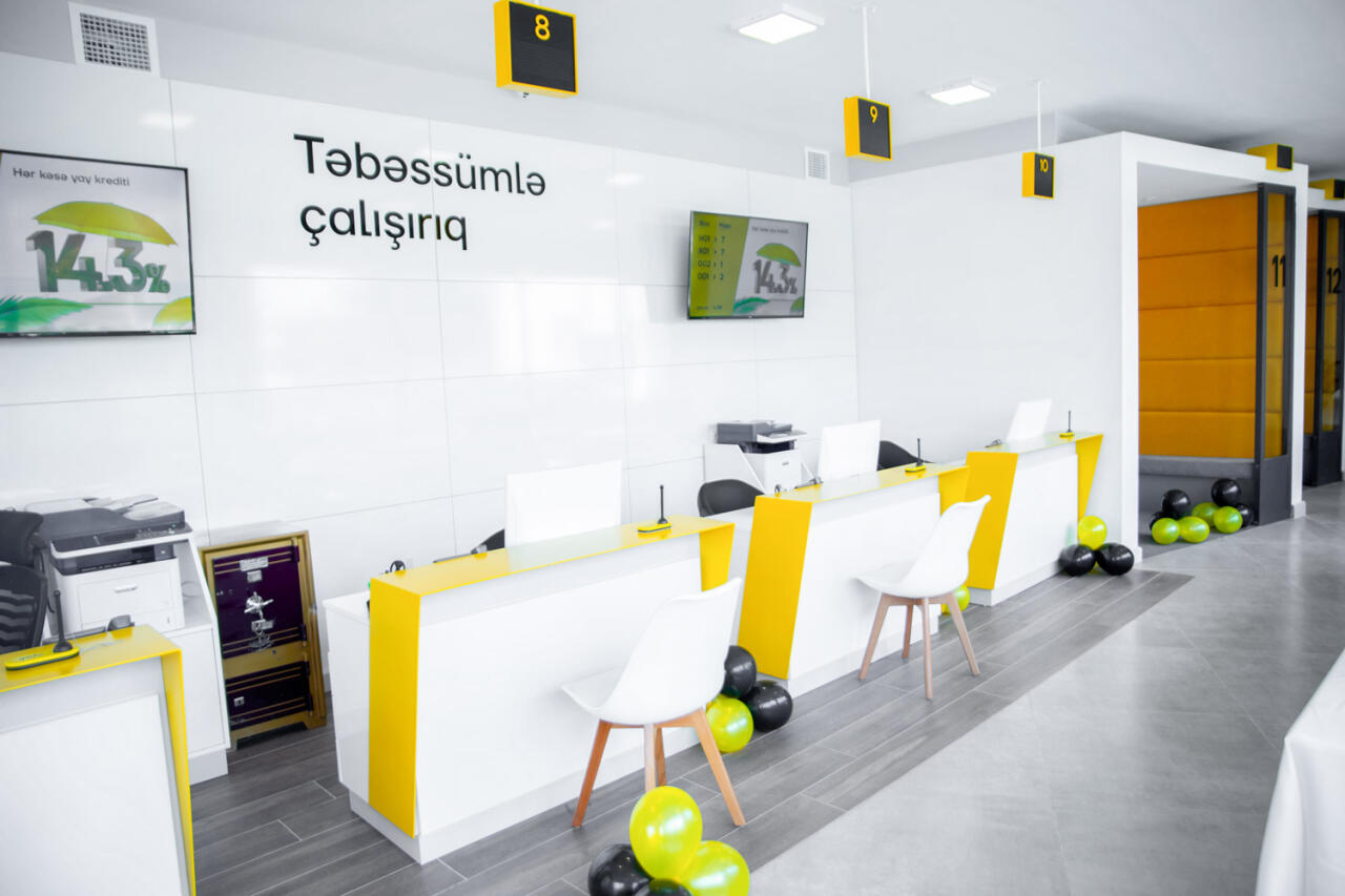 Yelo Bank теперь и в Мярдякан