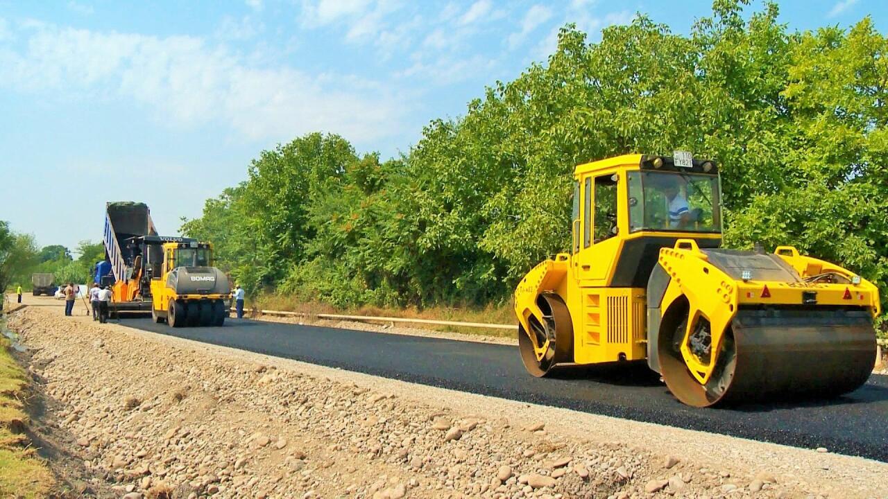 В Тертерe завершается реконструкция автодороги, соединяющей 5 населенных пунктов