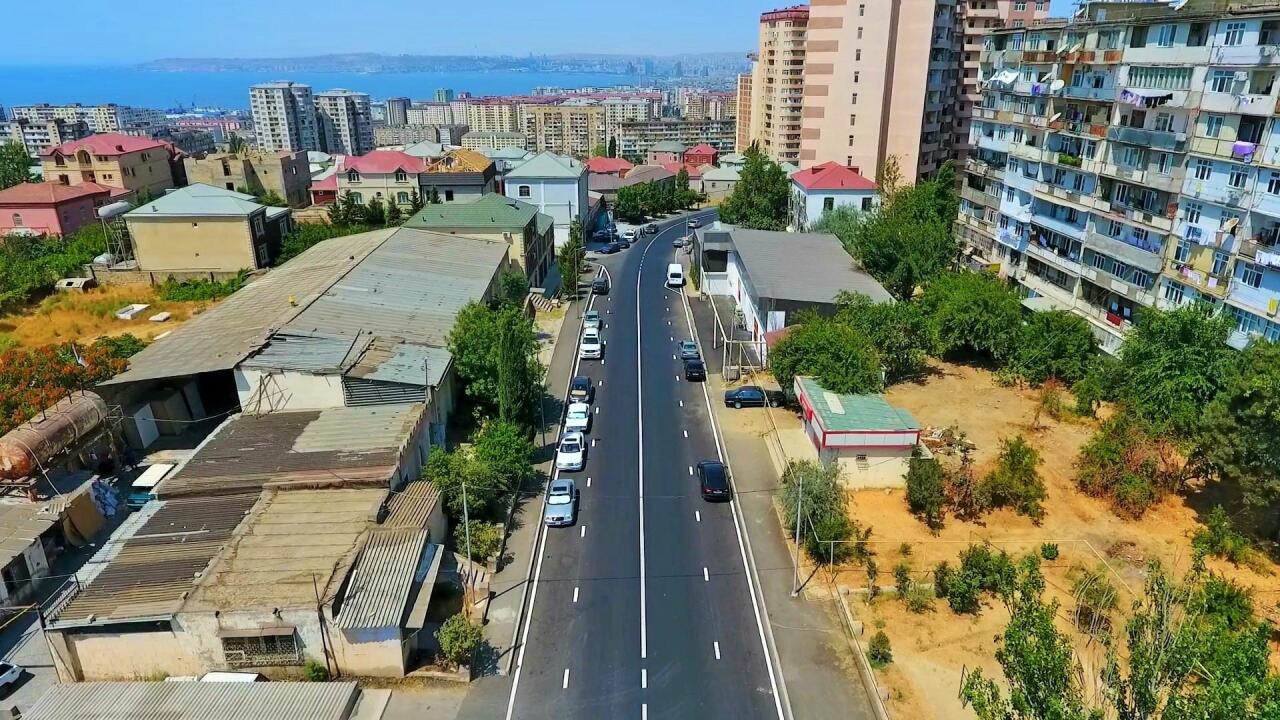 В Хатаинском районе Баку отремонтированы дороги