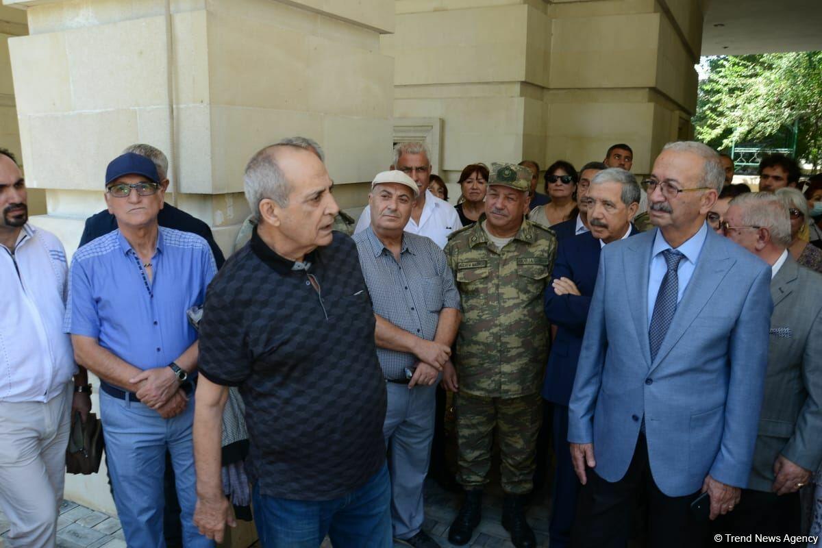В Баку состоялось открытие барельефа на доме, где жила народная артистка Амалия Панахова