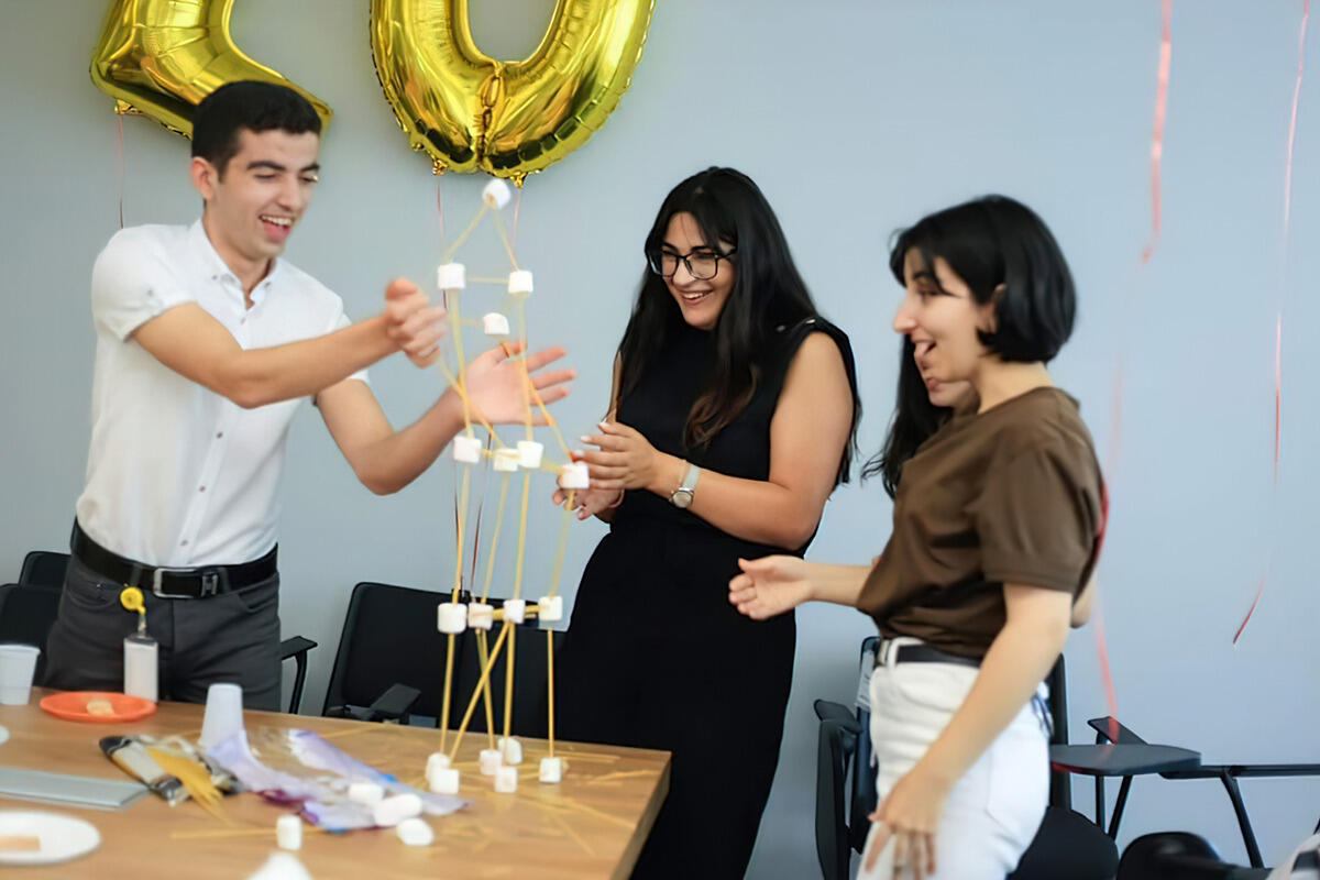 Yelo Bank начал обучающую программу “Summer Challenge 2021”