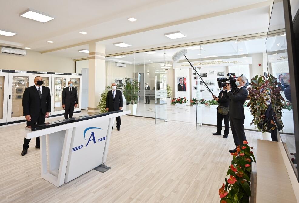 Президент Ильхам Алиев принял участие в открытии капитально реконструированной 110/35/6-киловольтной подстанции «Сураханы»