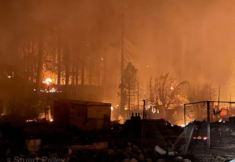 В США лесной пожар полностью уничтожил город