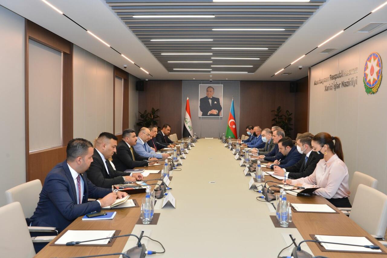 XİN-də Azərbaycan-İraq əlaqələri müzakirə olunub