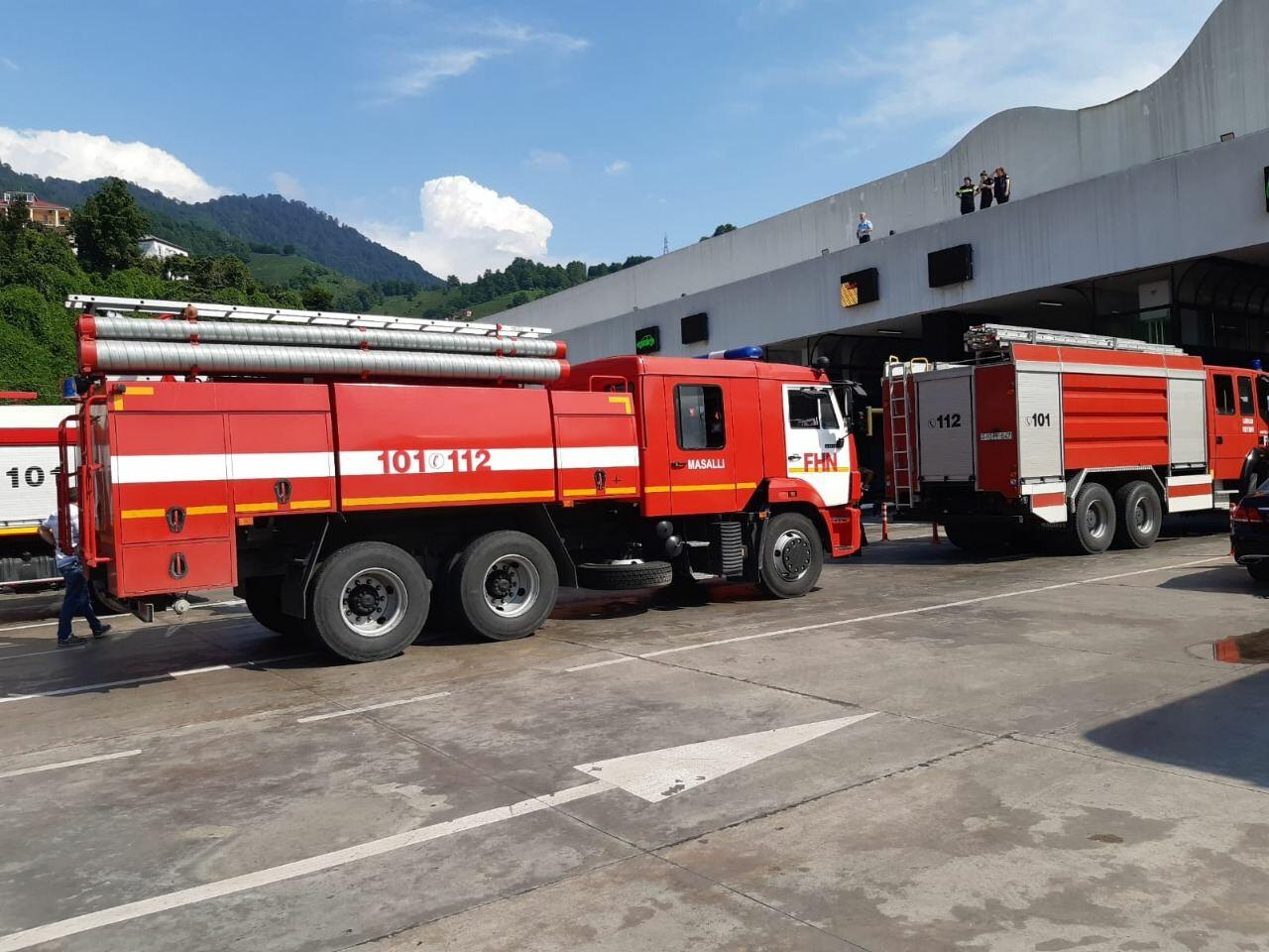 Третья группа пожарно-спасательных сил МЧС Азербайджана прибыла в Турцию