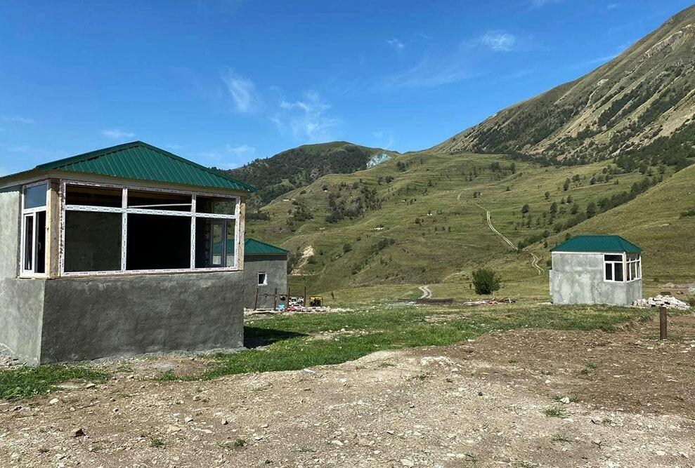 Закир Гасанов осмотрел строящийся учебный полигон в Кельбаджаре