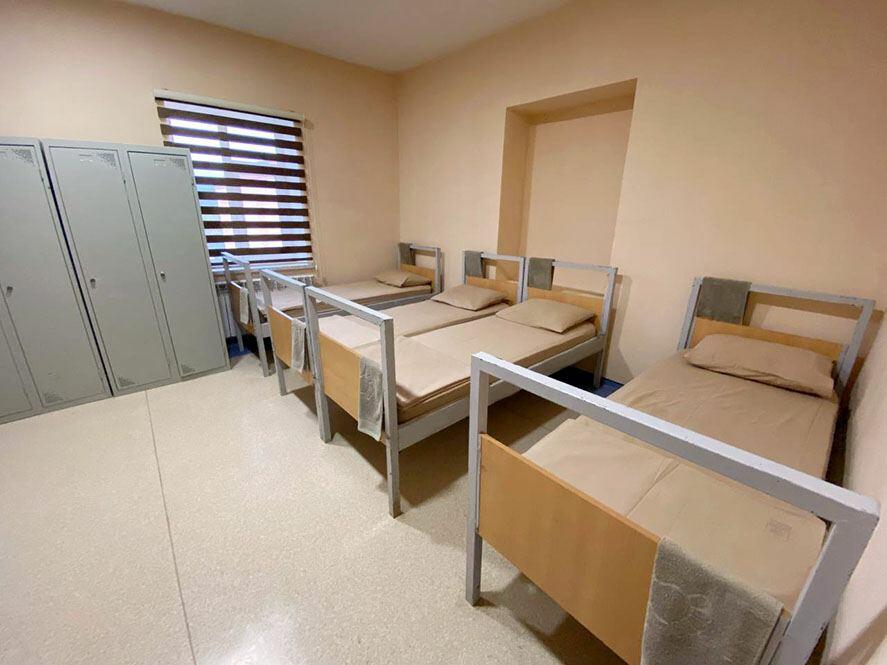 Закир Гасанов осмотрел военно-медицинские учреждения в Кяльбаджарском и Лачинском районах