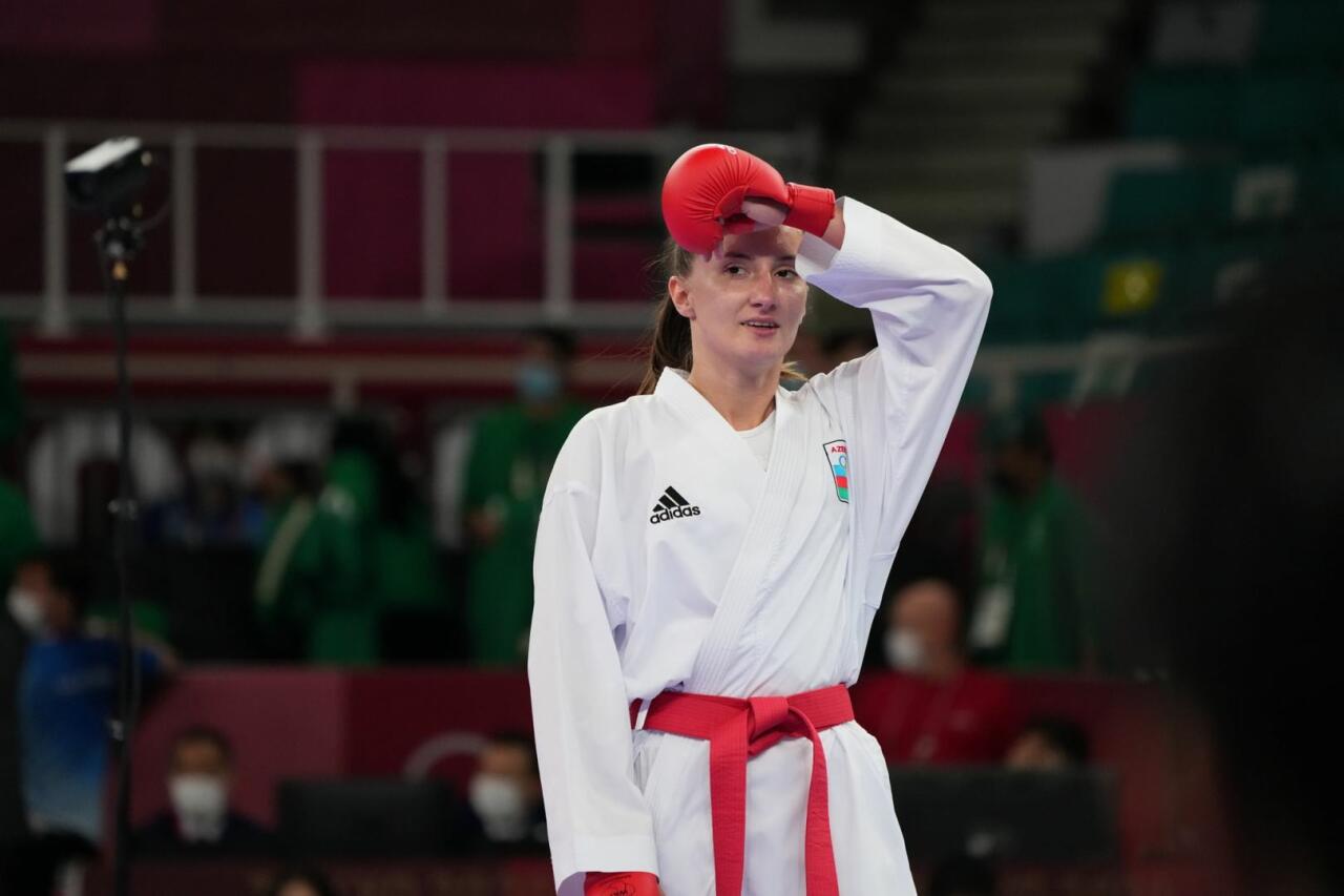 Всегда стараюсь быть гордостью Азербайджана!