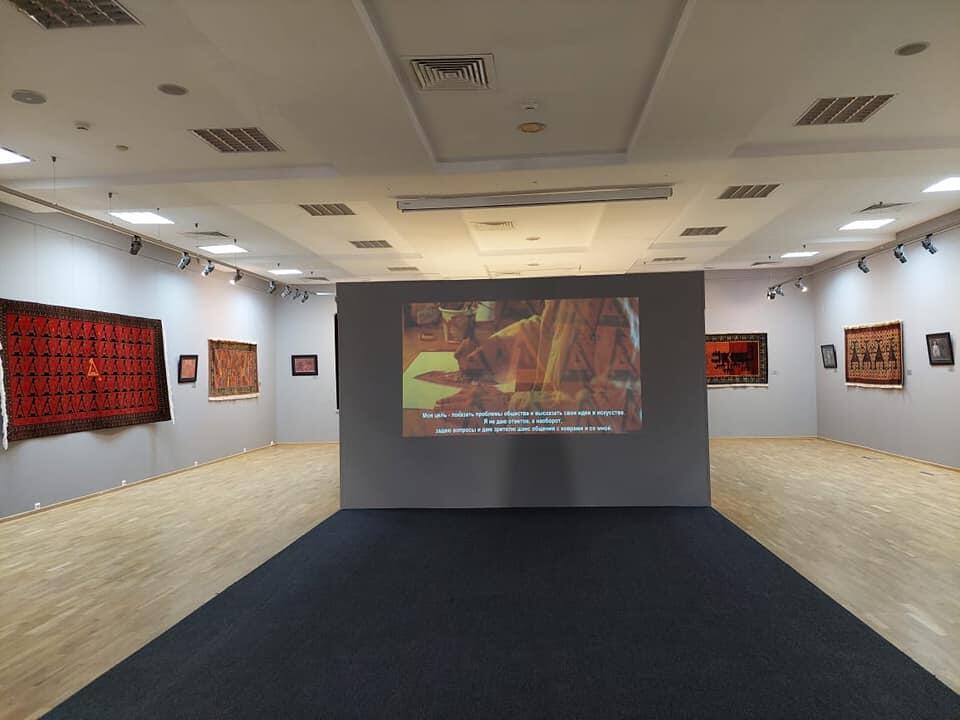 Первая выставка азербайджанского искусства в Татарстане активно освещается в местных СМИ